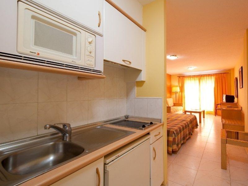 Elba Castillo San Jorge & Antigua Suite Hotel Калета де Фусте Екстериор снимка