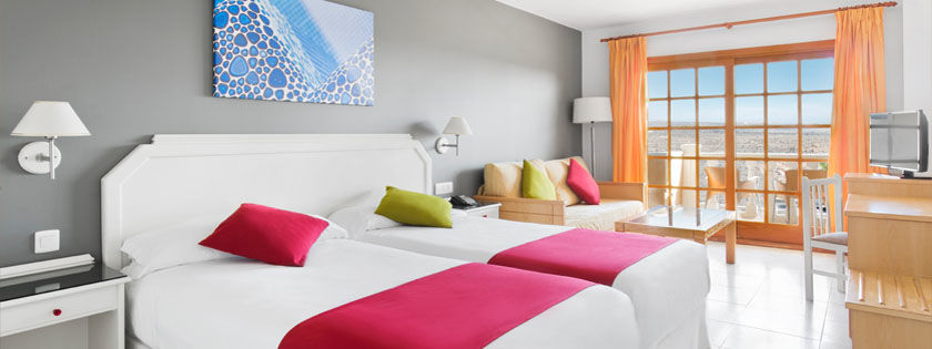 Elba Castillo San Jorge & Antigua Suite Hotel Калета де Фусте Екстериор снимка